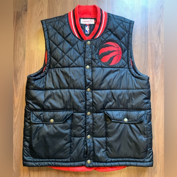 Mitchell & Ness Other - MITCHELL & NESS MEN’S TORONTO RAPTORS VEST - LARGE - BLACK RED JACKET OUTERWEAR